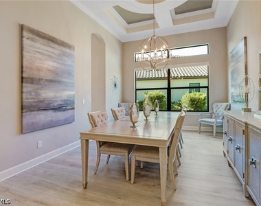 9412 Rapallo Street - Photo Thumbnail 5