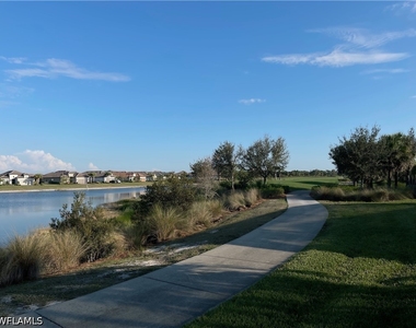 9412 Rapallo Street - Photo Thumbnail 34