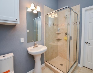 4315 Village Forest Drive - Photo Thumbnail 6