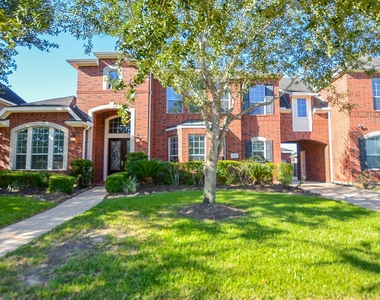 4315 Village Forest Drive - Photo Thumbnail 1