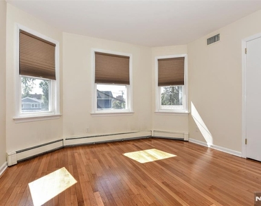 175 Center - Photo Thumbnail 19