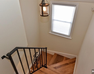 175 Center - Photo Thumbnail 21