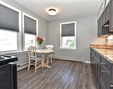 175 Center - Photo Thumbnail 14