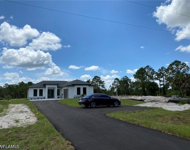 4362 40th Street Ne - Photo Thumbnail 1