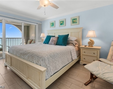 26000 Hickory Boulevard - Photo Thumbnail 7
