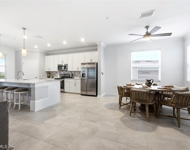 5604 Newcastle Court - Photo Thumbnail 11