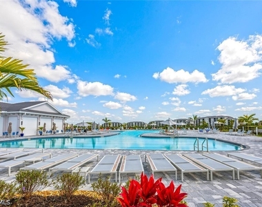 5604 Newcastle Court - Photo Thumbnail 40
