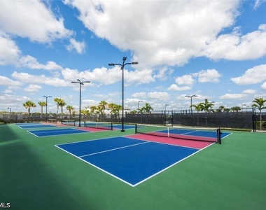 5604 Newcastle Court - Photo Thumbnail 42