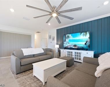 5604 Newcastle Court - Photo Thumbnail 10