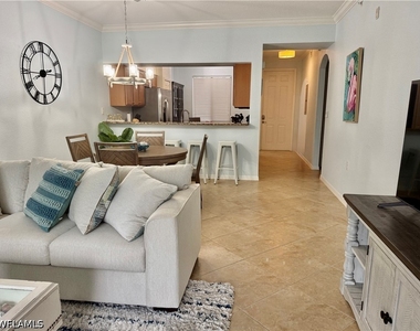 9715 Acqua Court - Photo Thumbnail 8