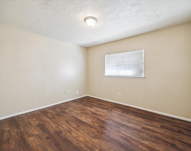 23902 Silversmith Lane - Photo Thumbnail 5
