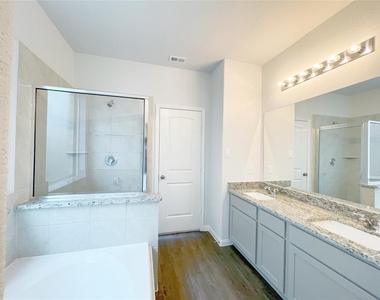 3006 Orchid Ranch - Photo Thumbnail 11