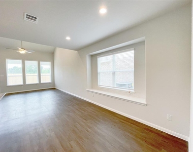 3006 Orchid Ranch - Photo Thumbnail 5