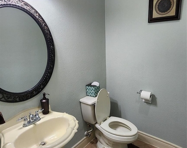 5442 Faircreek Ln Lane - Photo Thumbnail 12