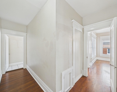 1630 Richmond Avenue - Photo Thumbnail 11