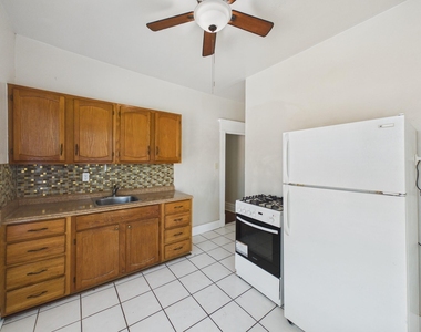 1630 Richmond Avenue - Photo Thumbnail 12
