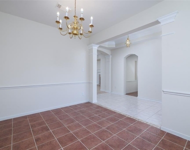 19211 Caribou Ridge Drive - Photo Thumbnail 15