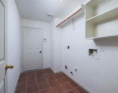 19211 Caribou Ridge Drive - Photo Thumbnail 3