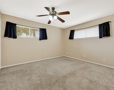 3816 Newton Drive - Photo Thumbnail 16