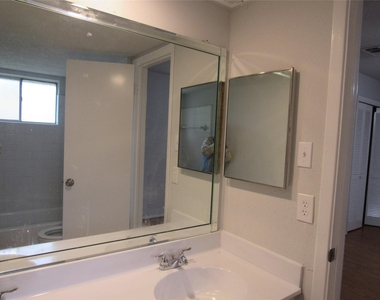 8619 Little River Road - Photo Thumbnail 19