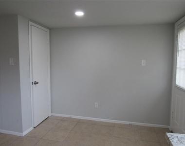 8619 Little River Road - Photo Thumbnail 7
