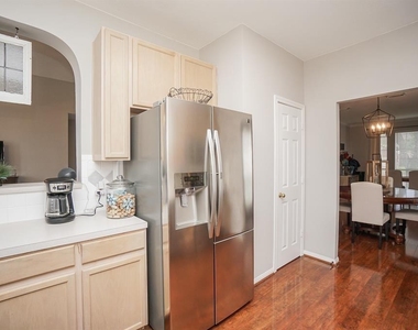 16531 Village View Trail - Photo Thumbnail 11