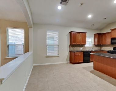 15815 Egret Field Lane - Photo Thumbnail 3
