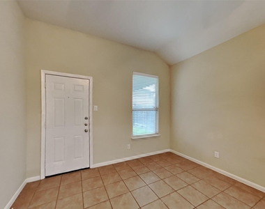 15815 Egret Field Lane - Photo Thumbnail 6