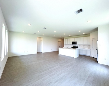 6815 Harvest Wheat Lane - Photo Thumbnail 22