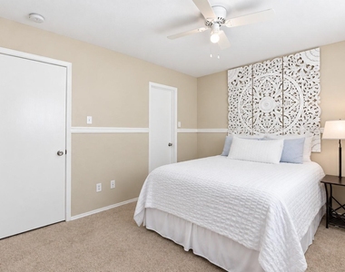 9519 Maple Green Lane - Photo Thumbnail 25