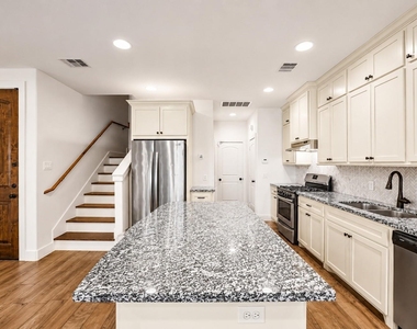 3605 Billingsley Street - Photo Thumbnail 9