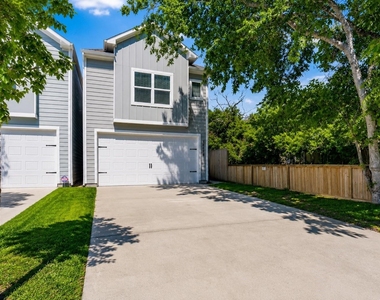 3605 Billingsley Street - Photo Thumbnail 2