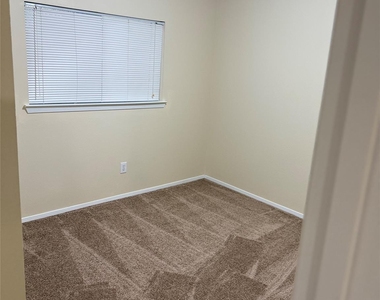 1539 Nichole Woods Drive - Photo Thumbnail 17