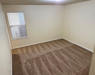 1539 Nichole Woods Drive - Photo Thumbnail 22