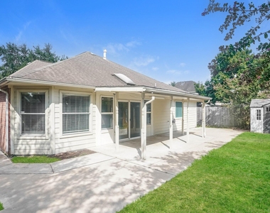 10330 Claybrook Drive - Photo Thumbnail 14
