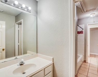 10330 Claybrook Drive - Photo Thumbnail 13