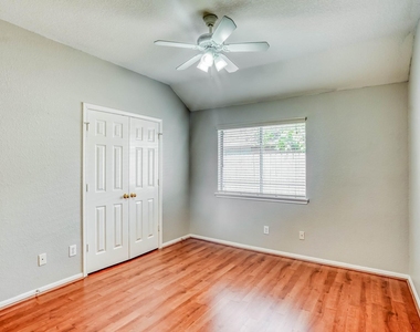 10330 Claybrook Drive - Photo Thumbnail 11
