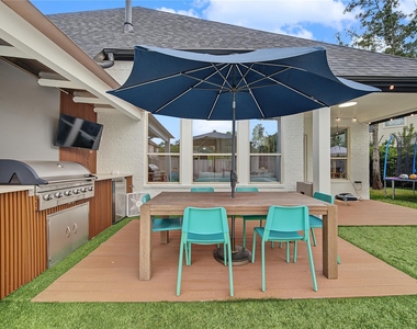 11 Tillamook Court - Photo Thumbnail 30
