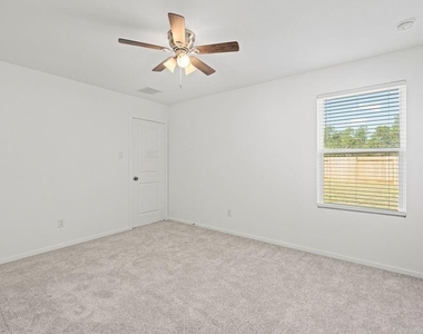 1627 Winwood Drive - Photo Thumbnail 15