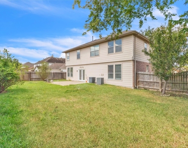 14811 Stocklin Court - Photo Thumbnail 33