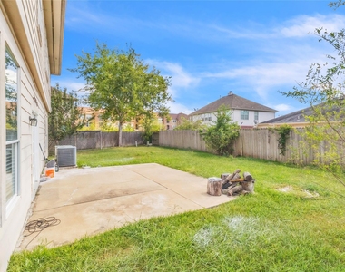 14811 Stocklin Court - Photo Thumbnail 32