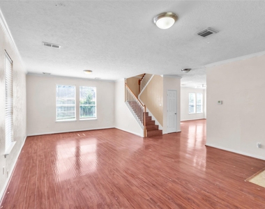 14811 Stocklin Court - Photo Thumbnail 9