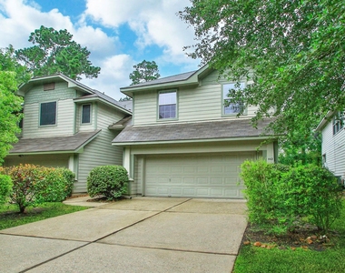 142 W Burberry Circle - Photo Thumbnail 1