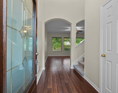 142 W Burberry Circle - Photo Thumbnail 4