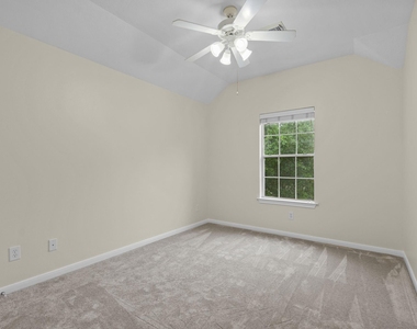 142 W Burberry Circle - Photo Thumbnail 34