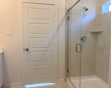 16266 Parish Pointe Court - Photo Thumbnail 21