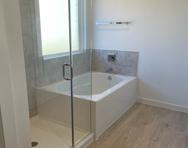 4030 Cambre Circle - Photo Thumbnail 21