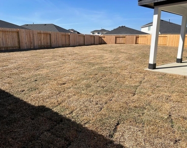 4030 Cambre Circle - Photo Thumbnail 24