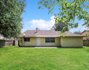 16411 N Cross Drive - Photo Thumbnail 13