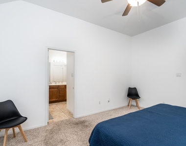 18918 Cove Pointe Dr - Photo Thumbnail 23